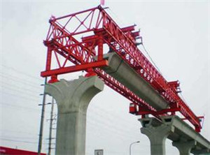 西藏铁路型架桥机
